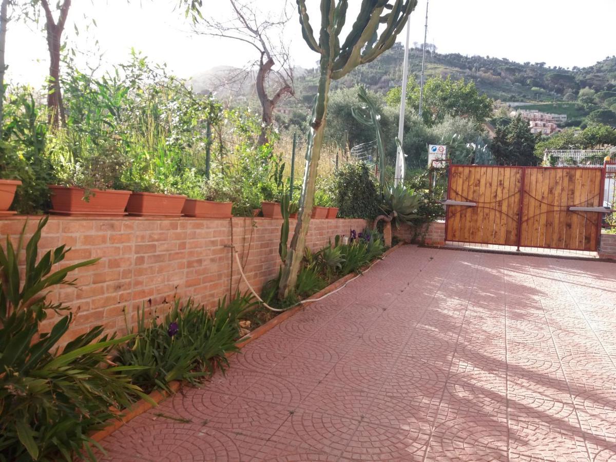 Fabiene Familyholidays Cefalù Εξωτερικό φωτογραφία